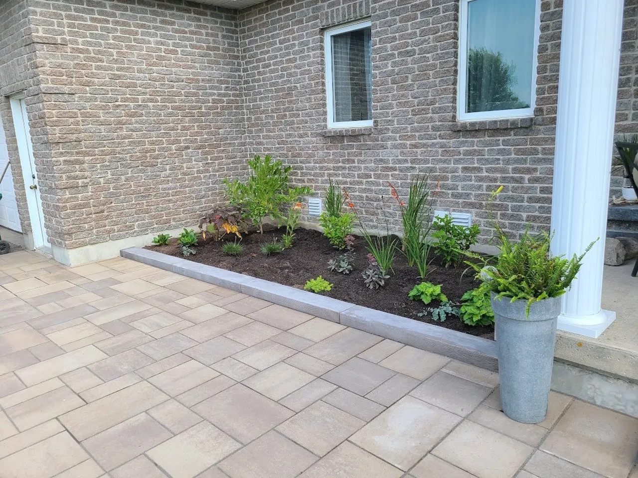 Landscape construction in Kanata, ON by ALM Construction